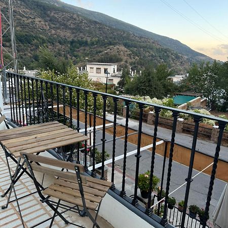 Apartamento Rural Julio Trevélez Eksteriør billede